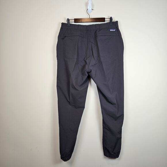 Patagonia Mens Skyline Traveler Pants Size Large Ink Black Jogger Stretch - Picture 4 of 4